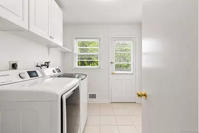 9 Parkfield Road, Scarsdale, NY 10583 - Photo 32