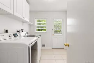 9 Parkfield Rd, Scarsdale, NY 10583 - Photo 32