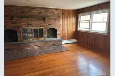 747 Bloomingburg Road, Bloomingburg, NY 12721 - Photo 14