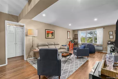 11 Balint Drive #351, Yonkers, NY 10710 - Photo 4