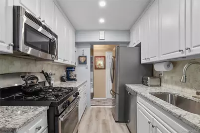 11 Balint Drive #351, Yonkers, NY 10710 - Photo 10