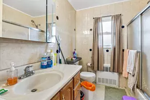 183 Litchfield Ave, Elmont, NY 11003 - Photo 34