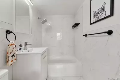 520 E 81st Street #11E, New York, NY 10028 - Photo 4