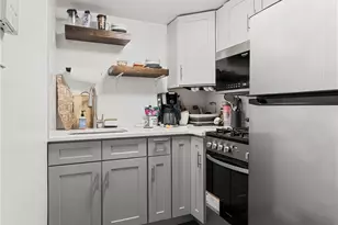 520 E 81st St, New York, NY 10028 - Photo 4