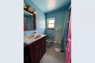 26 Willoughby Street, Brentwood, NY 11717 - Photo 10