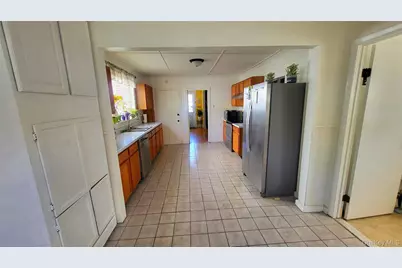 10 Corlies Avenue, Poughkeepsie, NY 12601 - Photo 12