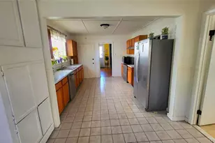 10 Corlies Ave, Poughkeepsie, NY 12601 - Photo 12