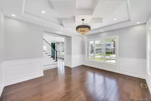 71 Cedar St, Hicksville, NY 11801 - Photo 10