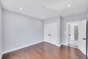 71 Cedar St, Hicksville, NY 11801 - Photo 14