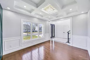 71 Cedar St, Hicksville, NY 11801 - Photo 8