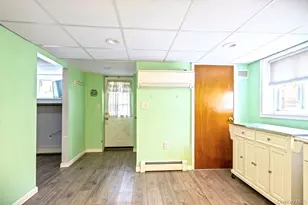 1300 Oak Ave, West Islip, NY 11795 - Photo 26