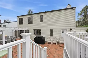 9 Adrian Dr, Ronkonkoma, NY 11779 - Photo 30