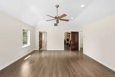 47 Briarfield Lane, Huntington, NY 11743 - Photo 12