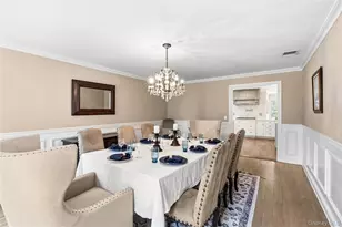 47 Briarfield Ln, Huntington, NY 11743 - Photo 6