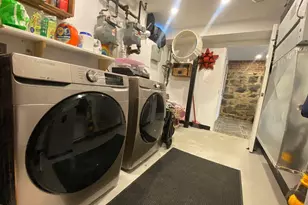 41-12 20th Ave, Astoria, NY 11105 - Photo 20
