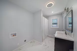 24 Brandywine Dr, Mastic, NY 11950 - Photo 14