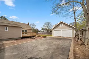 3 Ocean Ave, Mastic, NY 11950 - Photo 4