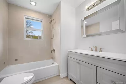 3 Ocean Avenue, Mastic, NY 11950 - Photo 22