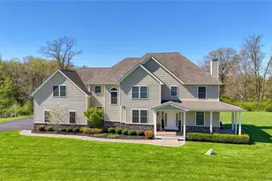 2 Heidi Ln, Chester, NY 10918 - Photo 2