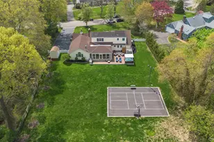 188 Flower Hill Rd, Huntington, NY 11743 - Photo 32