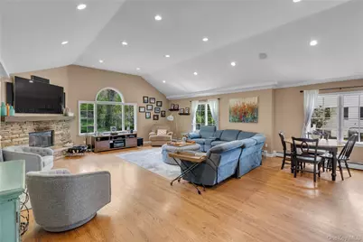 188 Flower Hill Road, Huntington, NY 11743 - Photo 8
