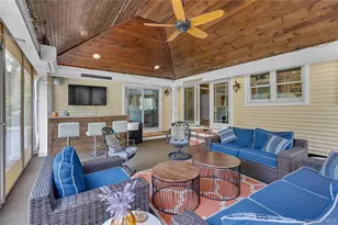 188 Flower Hill Rd, Huntington, NY 11743 - Photo 20
