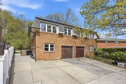 6933 Little Neck Parkway, Glen Oaks, NY 11004 - Photo 2