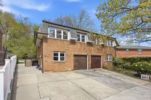 69-33 Little Neck Pkwy, Glen Oaks, NY 11004 - Photo 2