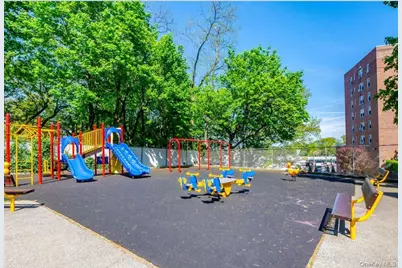 5645 Netherland Avenue #6E, Bronx, NY 10463 - Photo 10