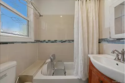 460 S 1st Avenue, Mount Vernon, NY 10550 - Photo 16