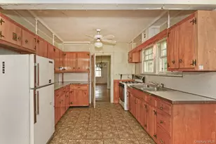 22 Prospect Rd, Centerport, NY 11721 - Photo 14