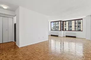 4-74 48th Ave, Long Island City, NY 11109 - Photo 12