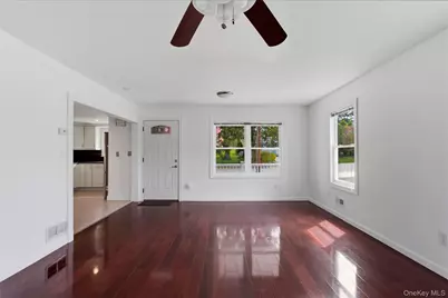 27 N Mesier Avenue, Wappingers Falls, NY 12590 - Photo 6
