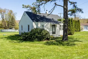 17 Plymouth Rock Rd, Dover Plains, NY 12522 - Photo 4