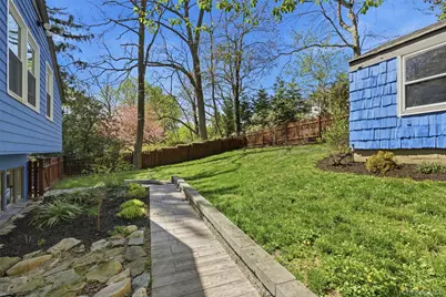 71 Hollow Road, Stony Brook, NY 11790 - Photo 22