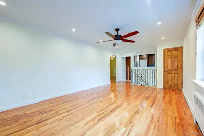7401 220th Street #132B2, Oakland Gardens, NY 11364 - Photo 18