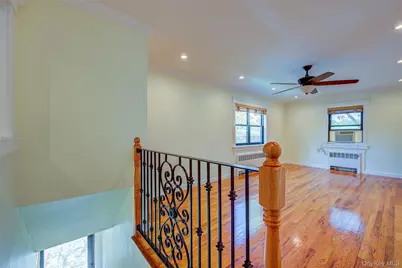 7401 220th Street #132B2, Oakland Gardens, NY 11364 - Photo 6