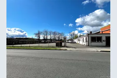 69 Dickson Street, Newburgh, NY 12550 - Photo 4