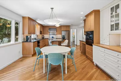 22 Lafayette Road, Larchmont, NY 10538 - Photo 12