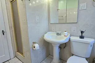 107-73 129th St, Richmond Hill, NY 11419 - Photo 12
