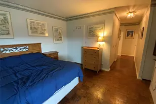 270-10 Grand Central Pkwy, Floral Park, NY 11005 - Photo 14