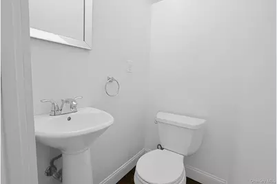 175 Prospect Avenue, Valhalla, NY 10595 - Photo 14