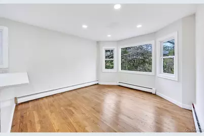 14 Woodvale Avenue, Kings Park, NY 11754 - Photo 10