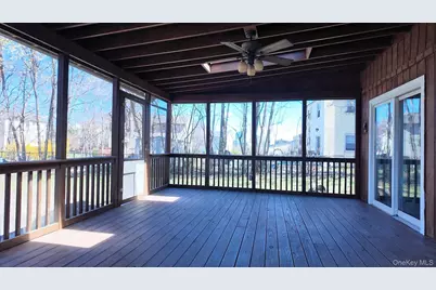 40 Greenvale Circle, White Plains, NY 10607 - Photo 18