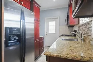 514 E 53rd St, Brooklyn, NY 11203 - Photo 12