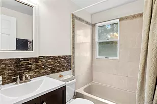 12 Lakeview Dr, Middle Island, NY 11953 - Photo 12