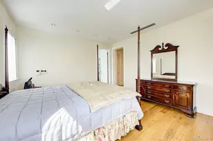 28-24 214th St, Bayside, NY 11360 - Photo 30