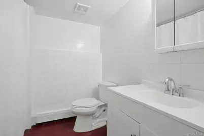 6 Gage Court, Tappan, NY 10983 - Photo 32