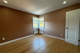 154-47 20th Rd, Whitestone, NY 11357 - Photo 6