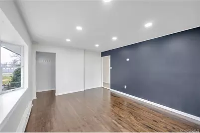 54 Ketcham Avenue, Hicksville, NY 11801 - Photo 10